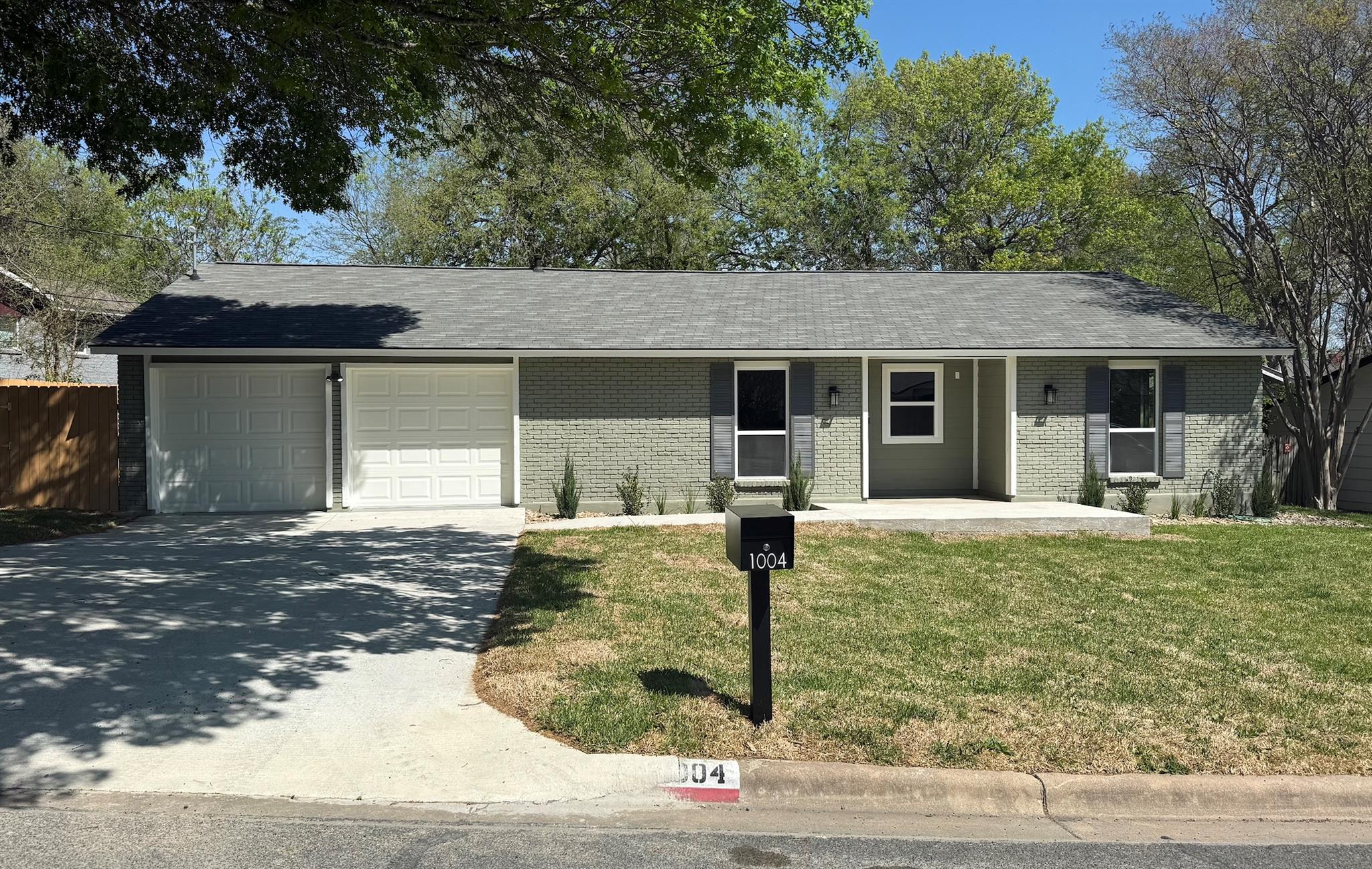 1004 Berrywood Dr, Austin, TX 78753