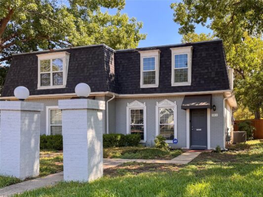 6103 Bullard Dr #2, Austin