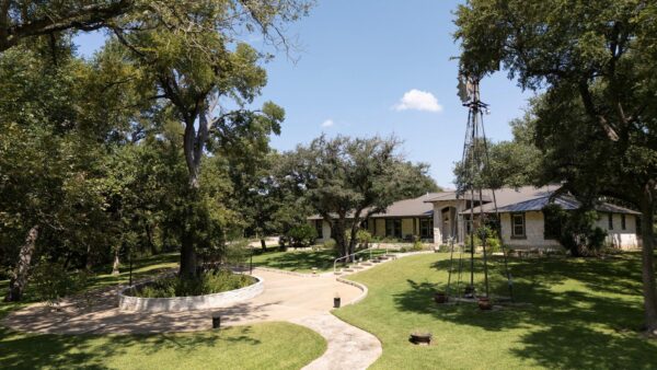 2681 Sam Bass Rd, Round Rock