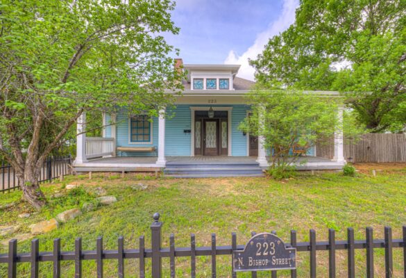 223 N Bishop St, San Marcos