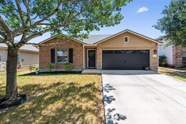 303 Almquist St, Hutto