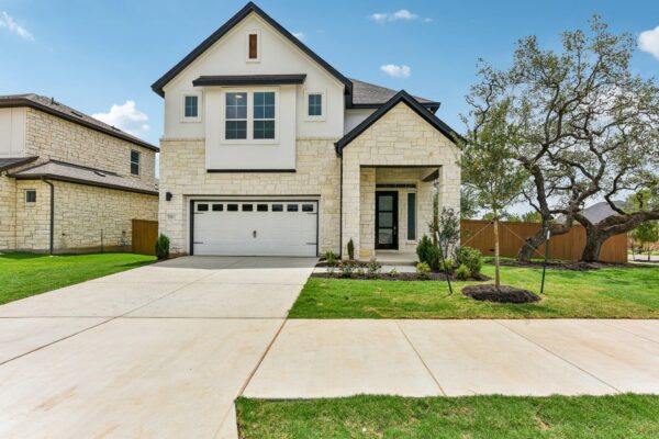 216 Comfort Dr, Buda