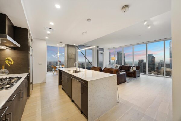 301 West Ave #4703, Austin