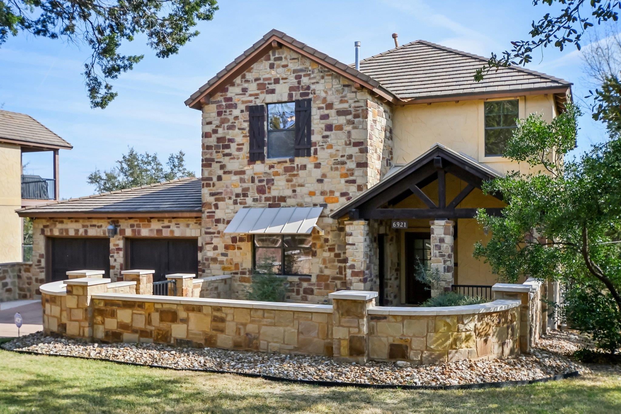 6921 Starboard Cv, Jonestown, TX 78645