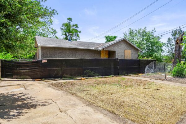 5103 Valley Oak Dr, Austin