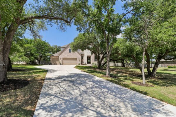 101 Wolf Ridge Rd, Georgetown