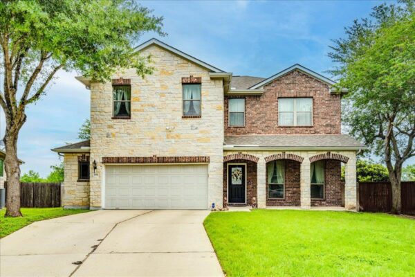 2061 Genesta Dr, Buda