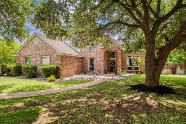 2 Scenic Ter, Round Rock