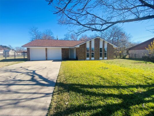 2104 Beta Cir, Killeen