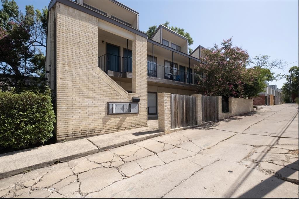 1905 SAN GABRIEL St #201, Austin, TX 78705