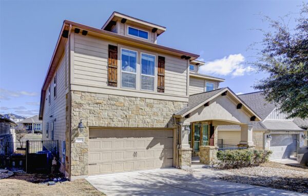 217 La Grotta Ln, Georgetown