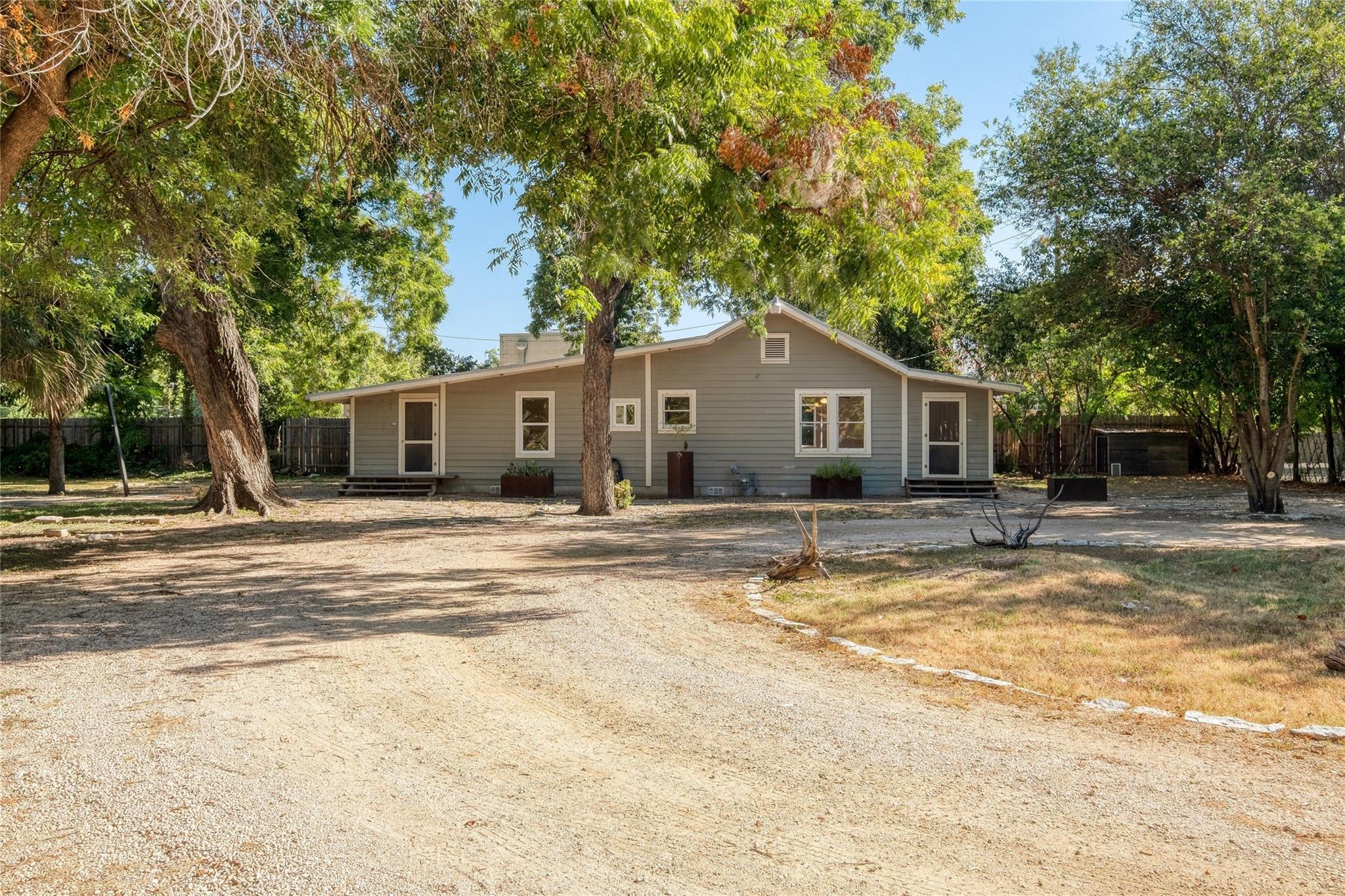 712 Nowotny Ln, Austin, TX 78702