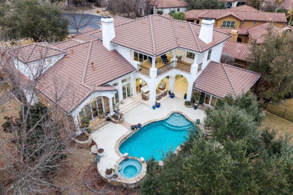 108 Golden Bear Cv, Austin