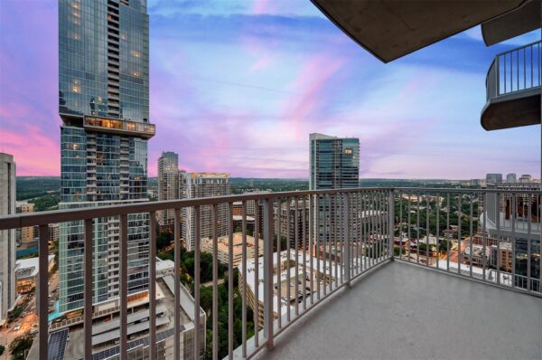 360 Nueces St #2706, Austin