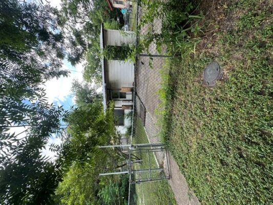 1127 Mark St #D, Austin