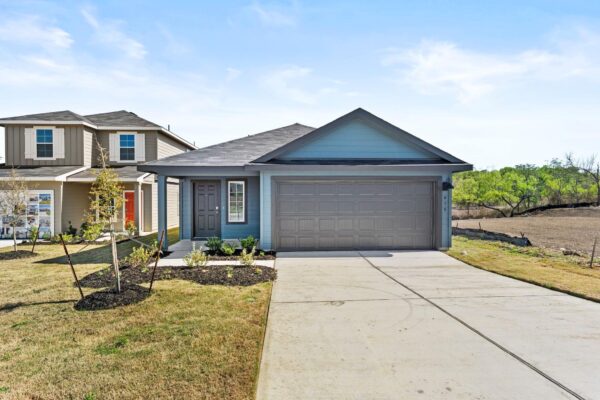 418 GALLAHER Bnd, Maxwell