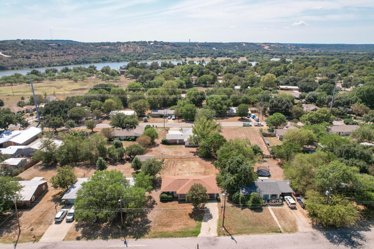 1108 Cedar Dr, Marble Falls, TX 78654
