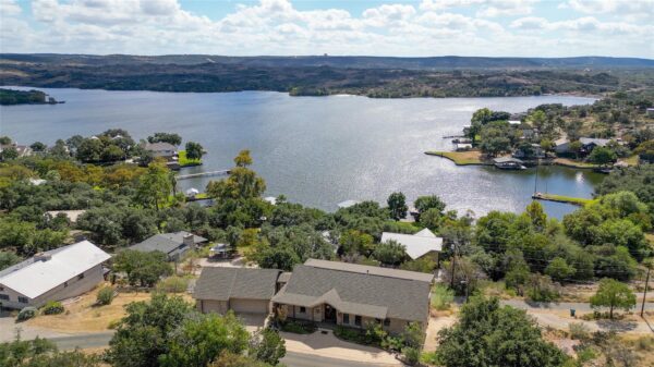 604 N Inwood Rd, Buchanan Dam