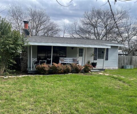 11105 2nd St, Jonestown