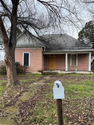 620 Washburn St, Taylor