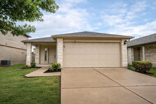 627 Pinnacle Dr, Georgetown