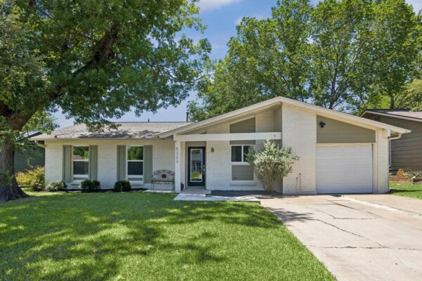 5304 Basswood Ln, Austin