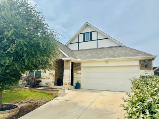 862 Leadtree Loop, Buda
