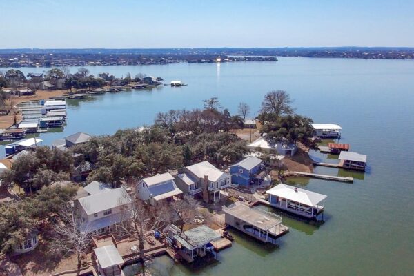 322 Granite Shoals Ln, Sunrise Beach