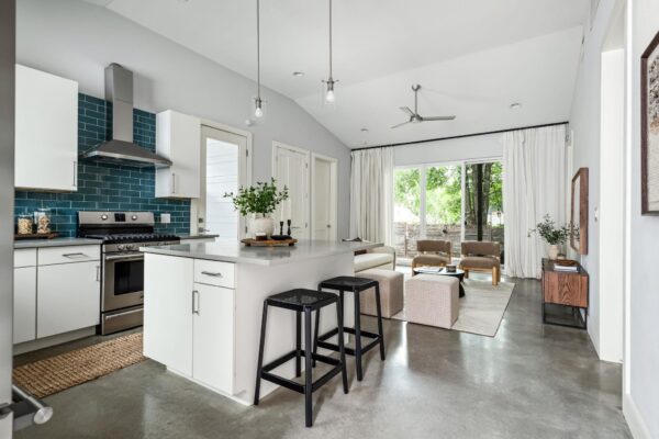 1703 Perez St #2, Austin