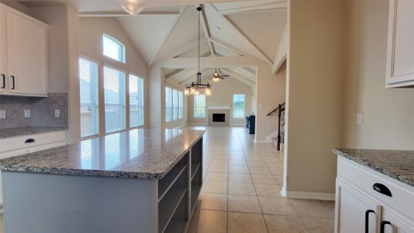 4211 Woodhaven Trl, Round Rock