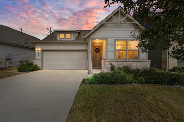 807 Gray Fox Loop, Hutto