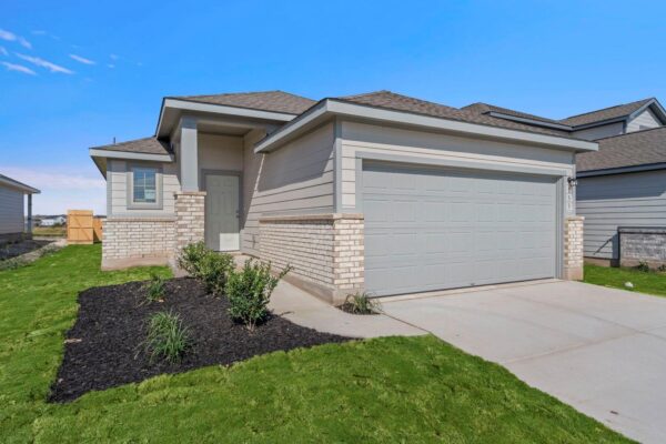 133 Hatari Trl, Jarrell