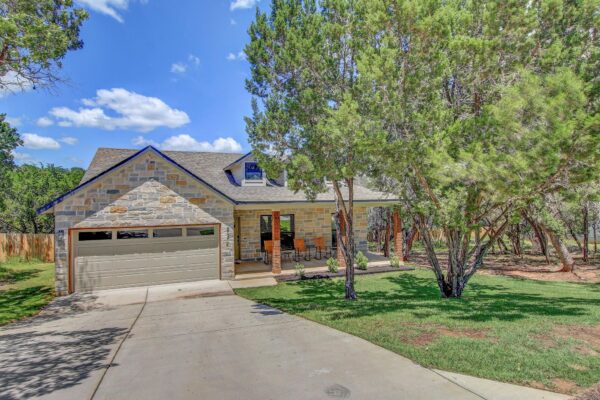 21214 Santa Rosa Ave, Lago Vista
