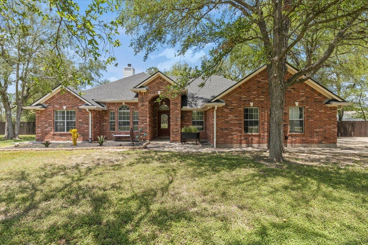 104 Spring Branch Br, Bastrop, TX 78602