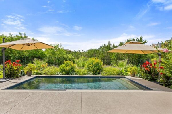 350 Jacksdaw Dr, Austin