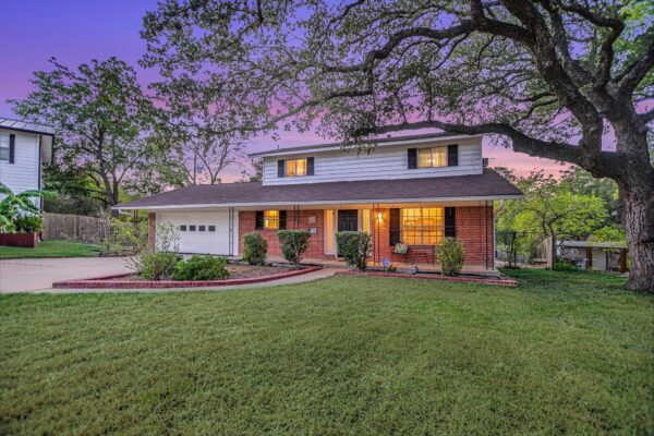 900 Pepperell Ct, Austin