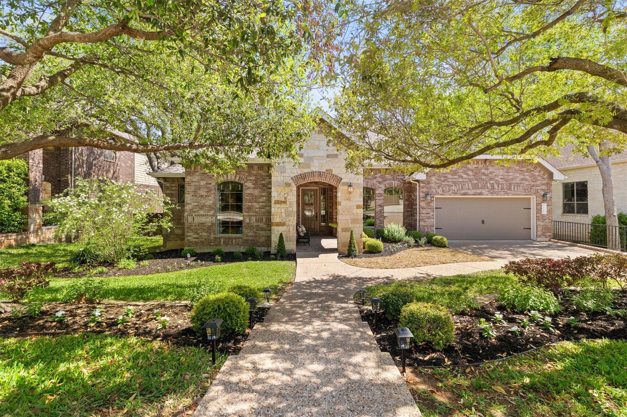 120 N Saddle Ridge Dr, Cedar Park