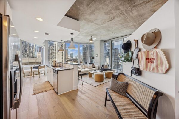 360 Nueces St #1001, Austin