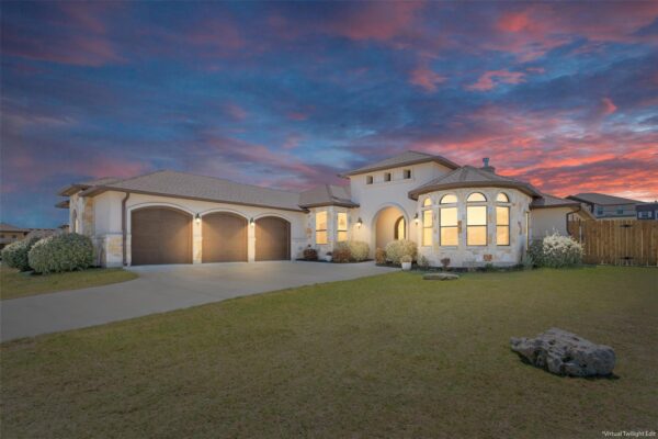 1007 Saddle Bluff Dr, Salado