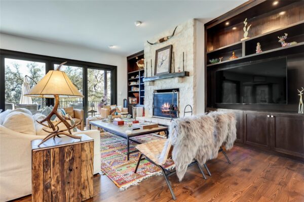 6109 Hudson Bend Rd, Austin