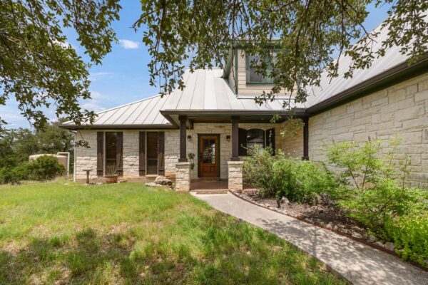 544 River View Dr, Johnson City