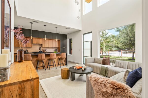 605 Brentwood St #1, Austin
