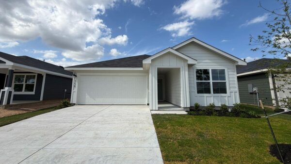 358 San Juan Trl, Bastrop