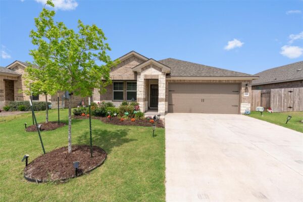 17808 Fairbridge Ln, Manor