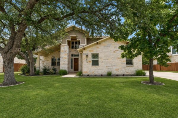 2802 Grand Oaks Loop, Cedar Park