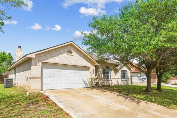 1514 Spring Peony Ct, Pflugerville