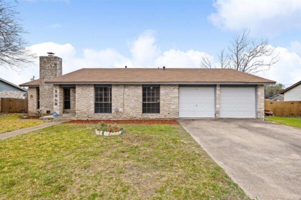 2303 Carolyn Dr, Taylor