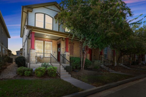 800 Lost Pines Ln, Cedar Park