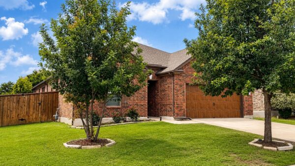 1428 Macfarland St, Leander