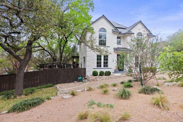 7800 Moonflower Dr, Austin